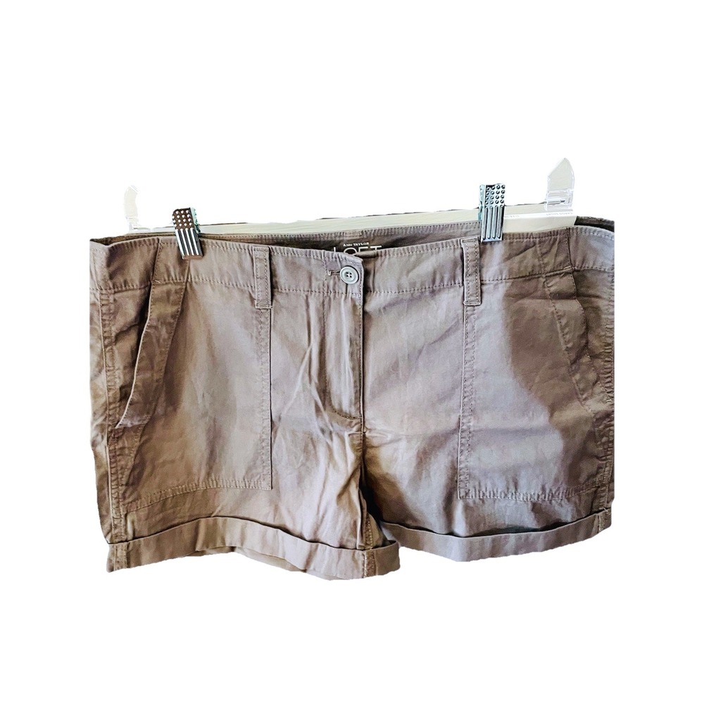 Ann Taylor LOFT New khaki Green Shorts Size 10 Casual Utility Style 100% Cotton‎